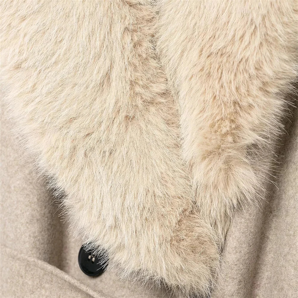 Women's Wool Coat with Collar and Belt