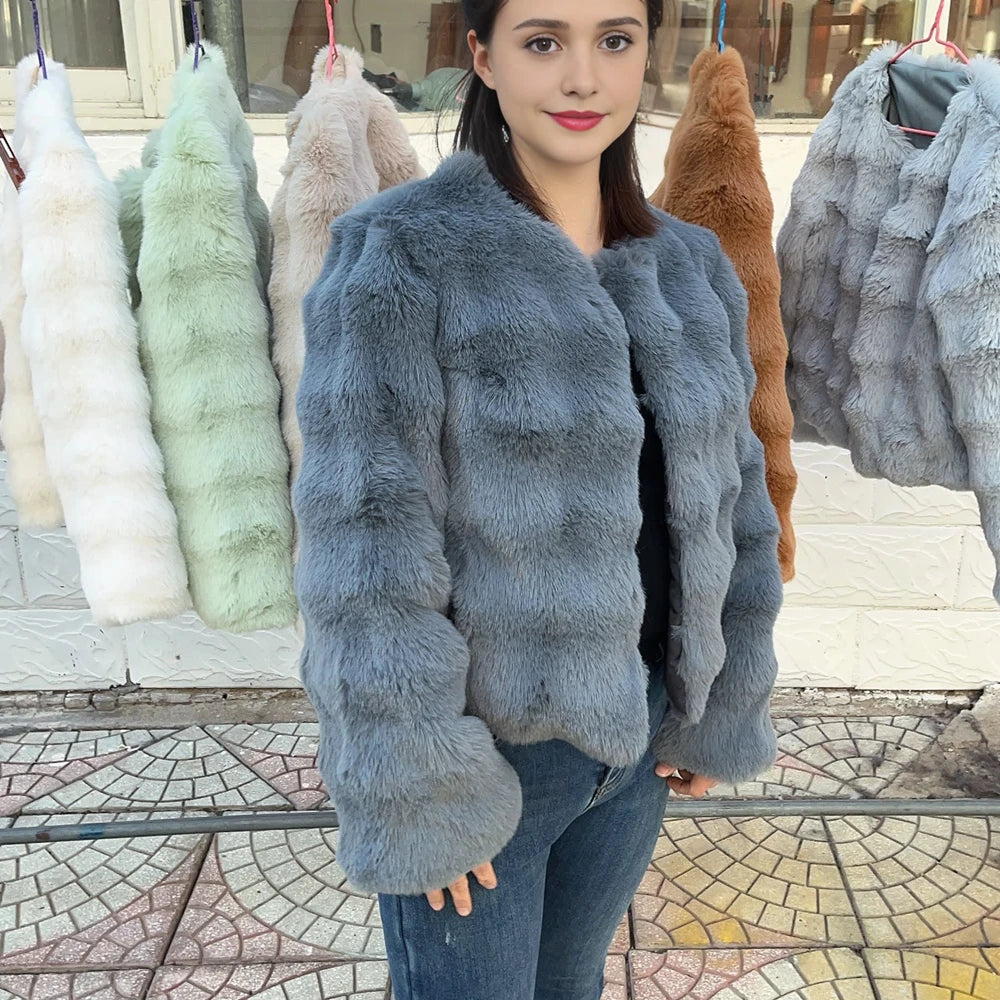 Women's Short Faux Fur Coat – Plush Imitation Fur Jacket