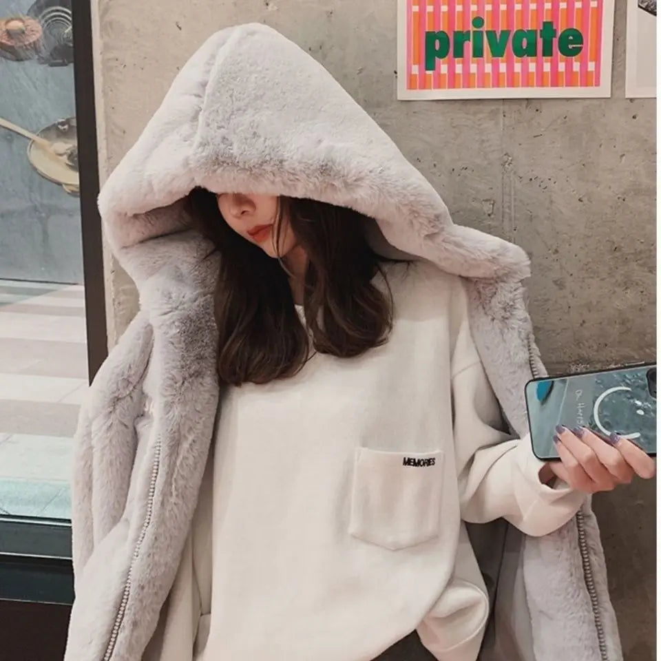 Women's Loose Plush Faux Fur Hooded Jacket