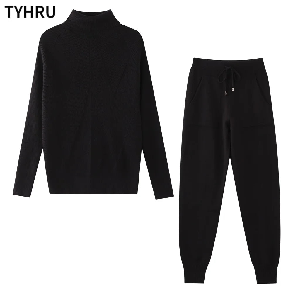 TYHRU Women's Striped Turtleneck Sweater & Drawstring Pants Set