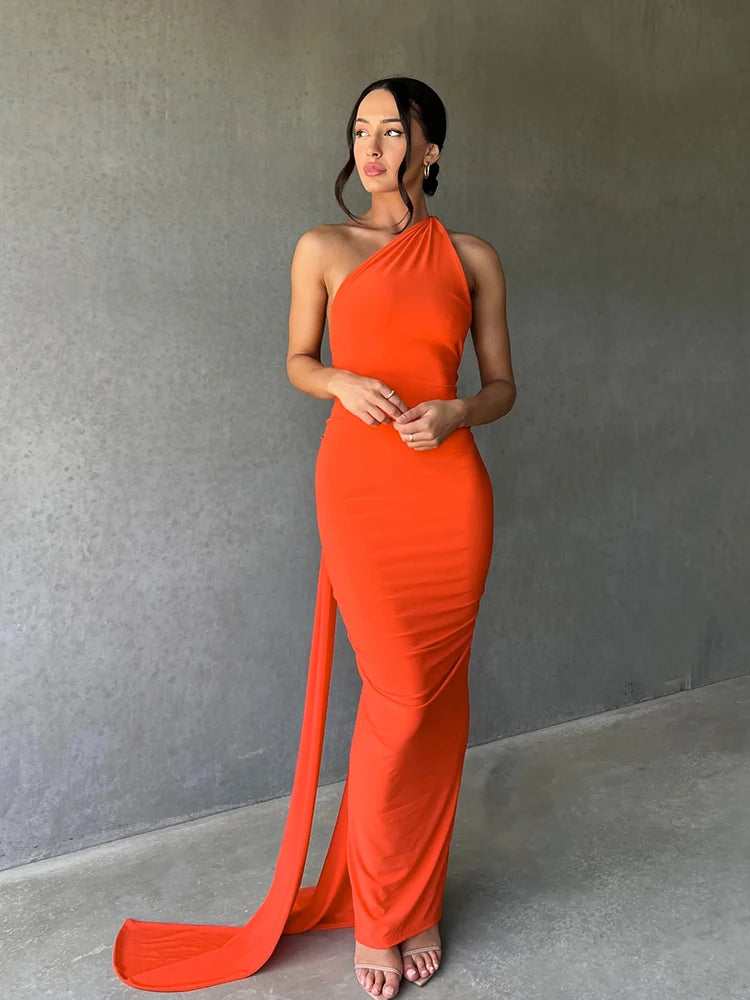 Hugcitar Adjustable Backless Ruched Dress with Single Shoulder and Scarf Loop for Women
