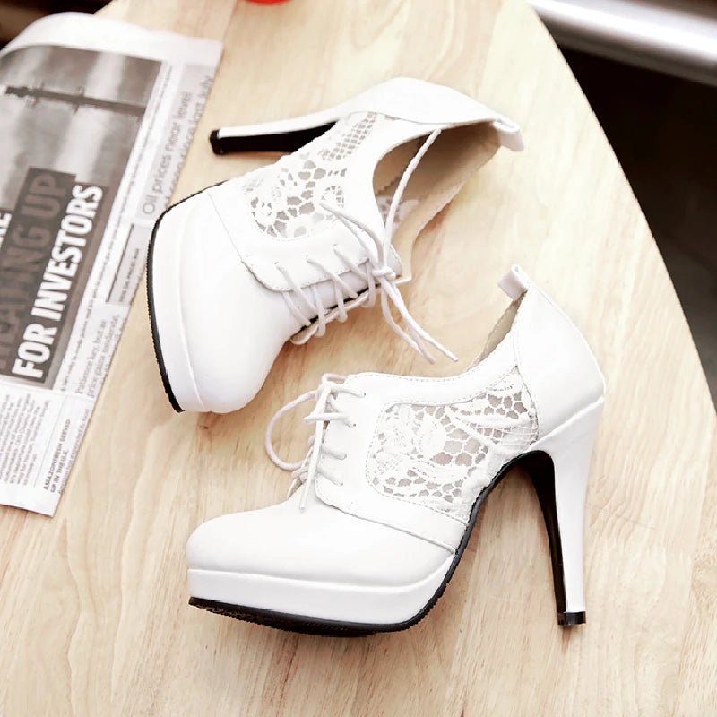 Women’s Lace-Up Pointed Toe Platform Wedge Heels