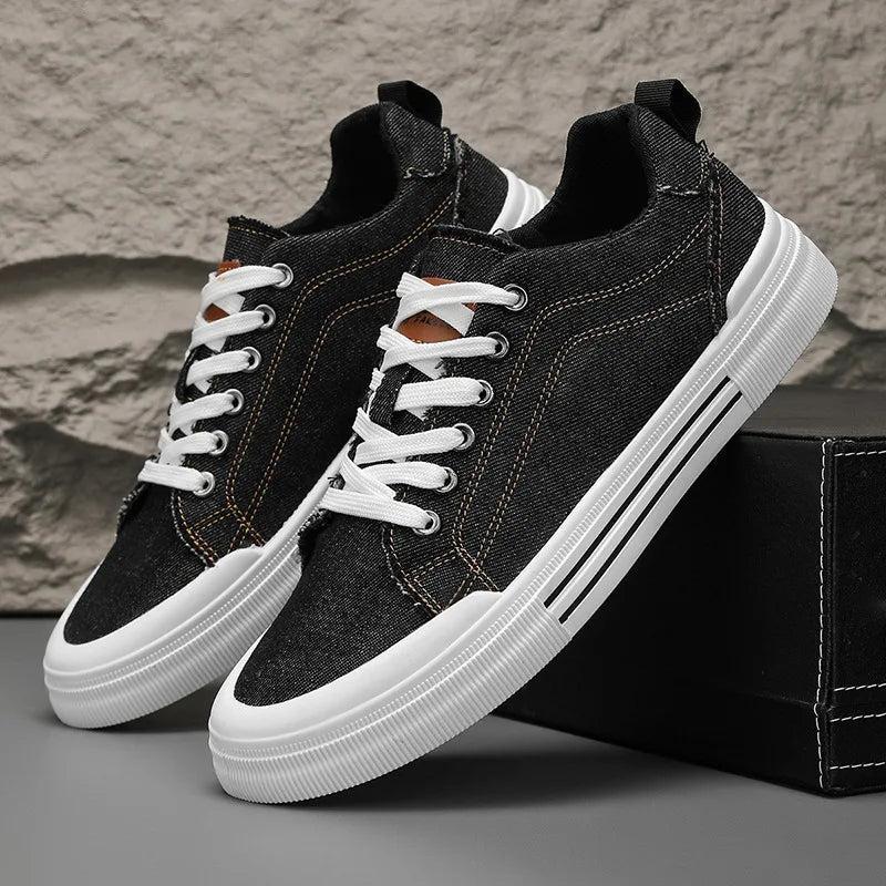 Men's Vulcanized Canvas Lace-Up Sneakers – Stylish & Durable Casual Shoes