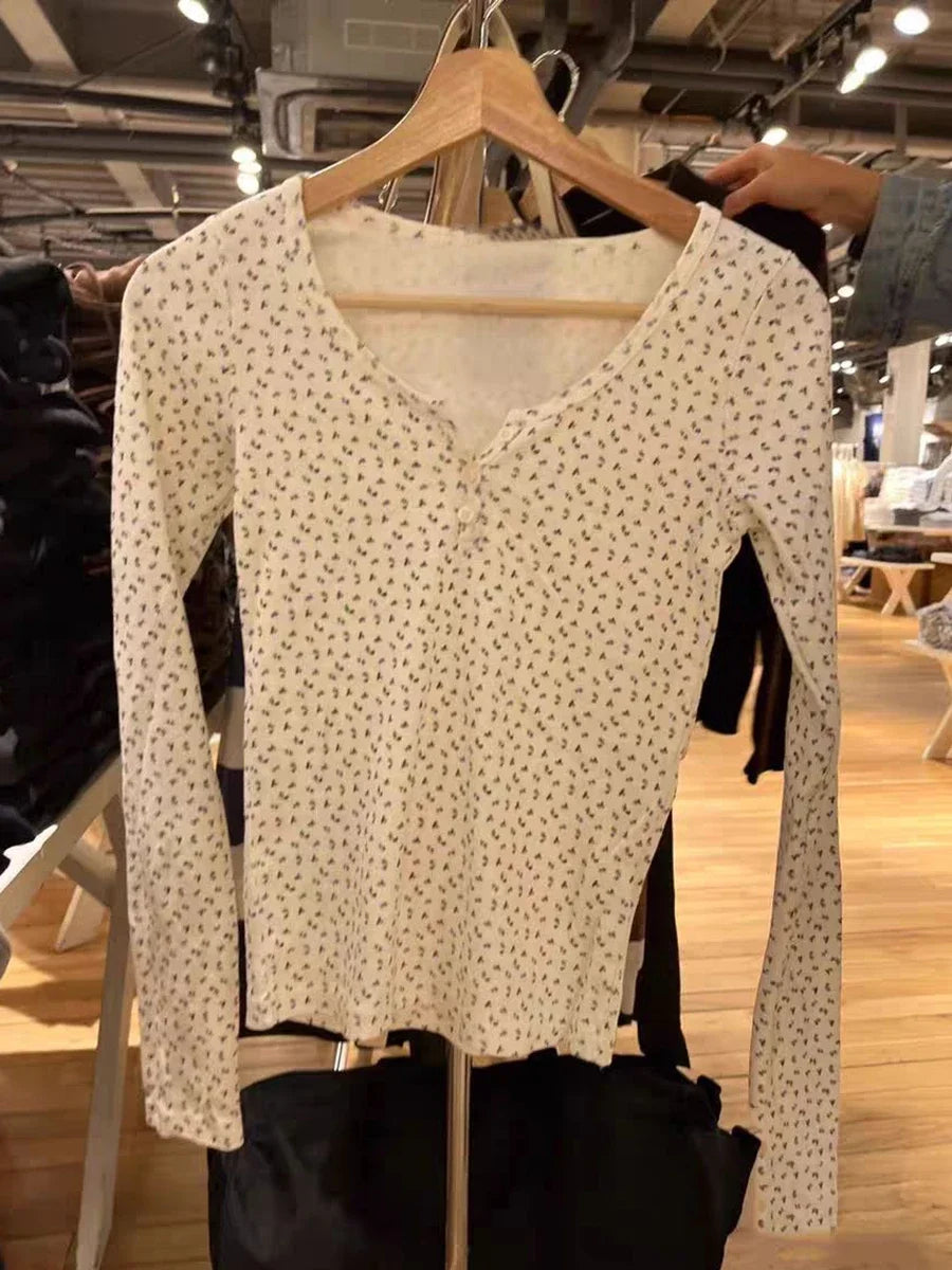 Women's Hollow Out Long Sleeve Round Neck Button-Up Slim Fit Cotton Sweater