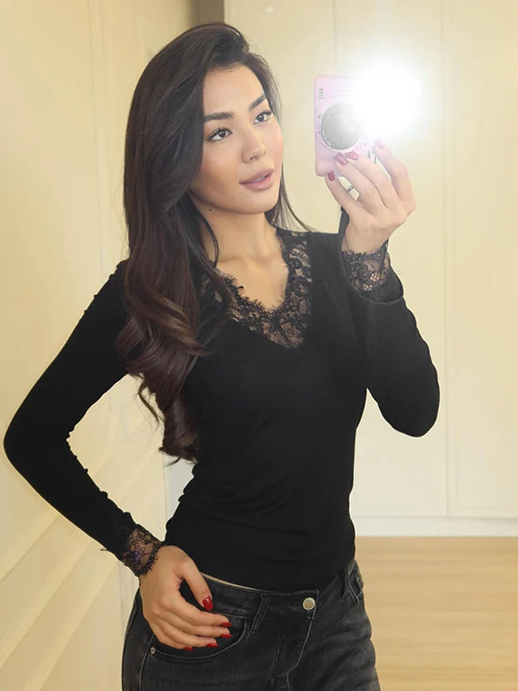 Women's V-Neck Lace Spliced Blouse - Elegant Women's Top