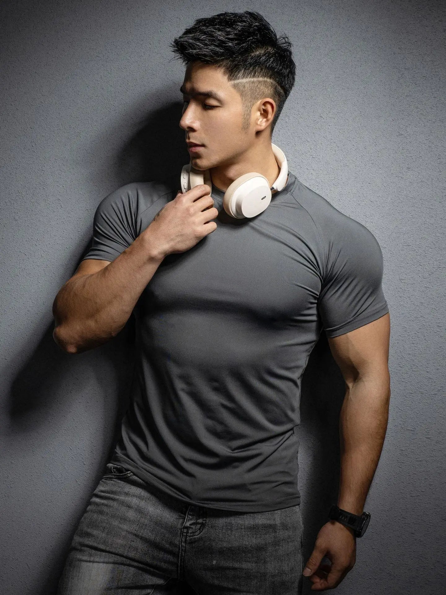 Men's Slim Fit Elastic T-Shirt