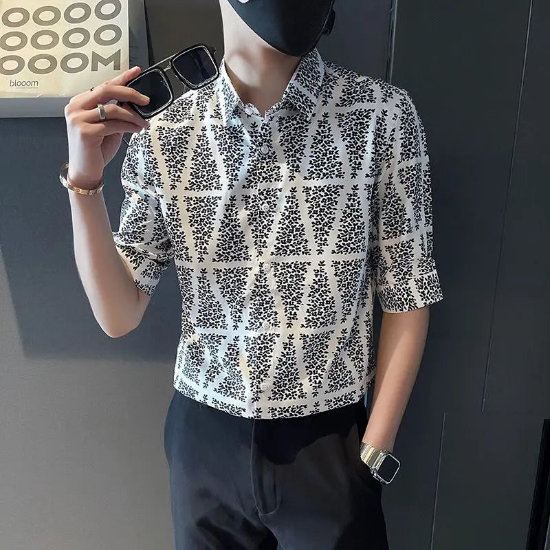Men's Short Sleeve Button-Up Shirt – Stylish Men's Casual Button-Down Tee