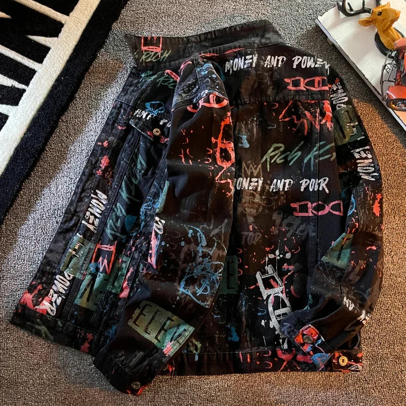 Men's Letter Graffiti Denim Style Jacket – Stylish Streetwear Outerwear for Men
