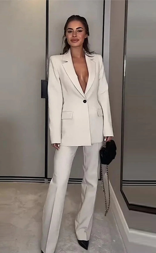 Elegant Women's 2-Piece Slim Blazer and Trousers Set | Sophisticated Full Sleeve Business Suit for Women