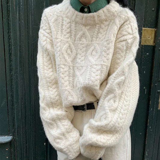 Women's Retro Round Neck Knitted Sweater - Vintage Style Cozy Pullover
