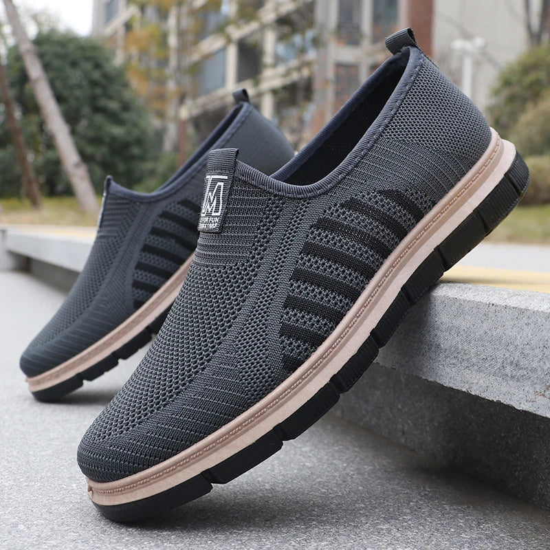 Lightweight Breathable Mesh Casual Shoes for Men - Non-Slip Design
