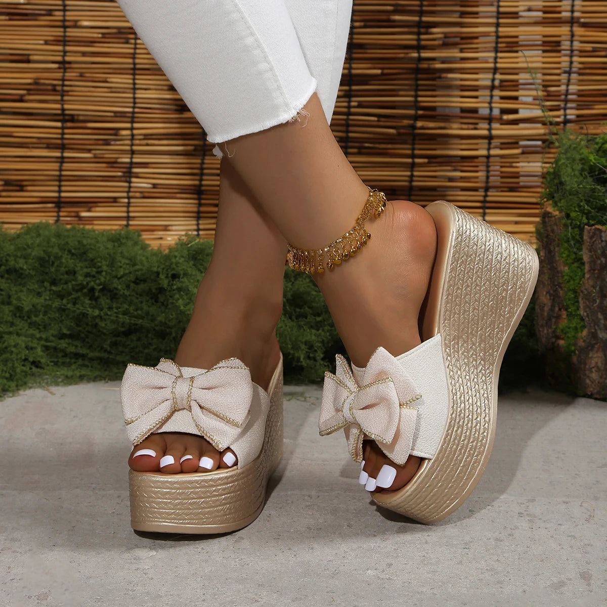 Women's Heeled Slides - Wedge Platform Slippers With Butterfly Knot Decoration
