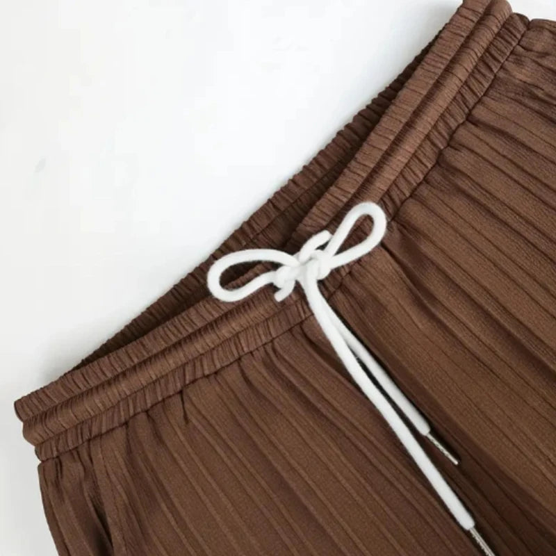 Men's Two-Piece Pleated Short Sleeve Shirt and Drawstring Pants Set
