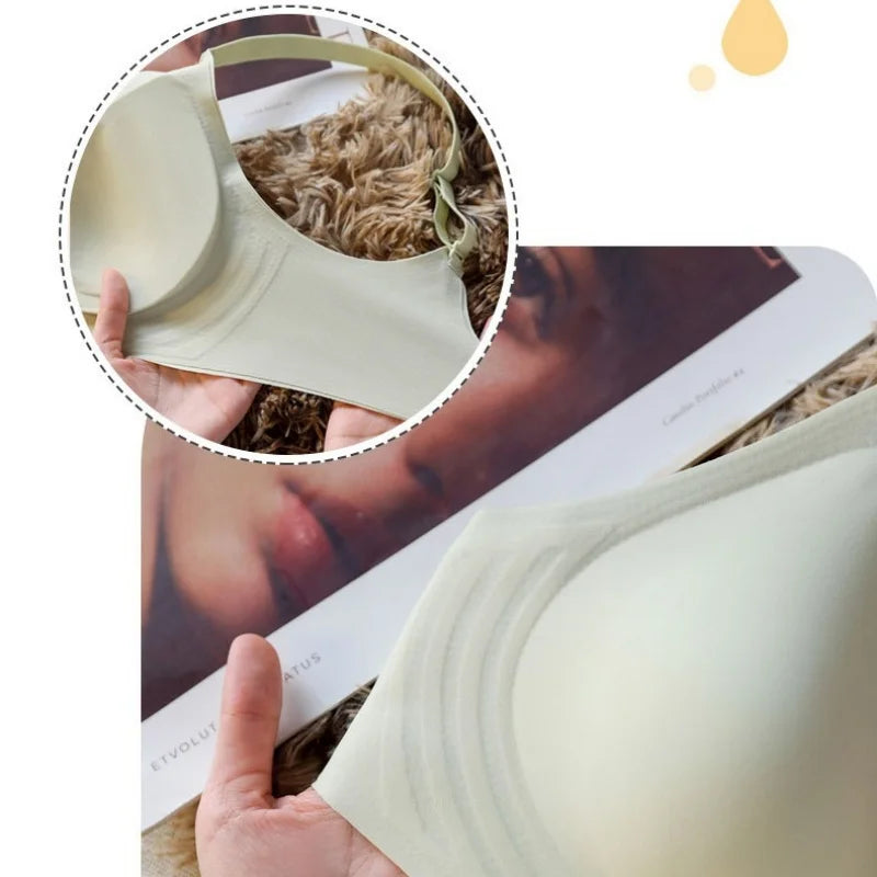 Seamless Push-Up Bra with Soft Support – Thin & Compact Design