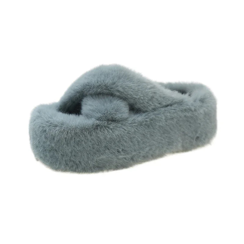 Women's Faux Fur Slippers - Luxury Fluffy Plush Indoor Slippers