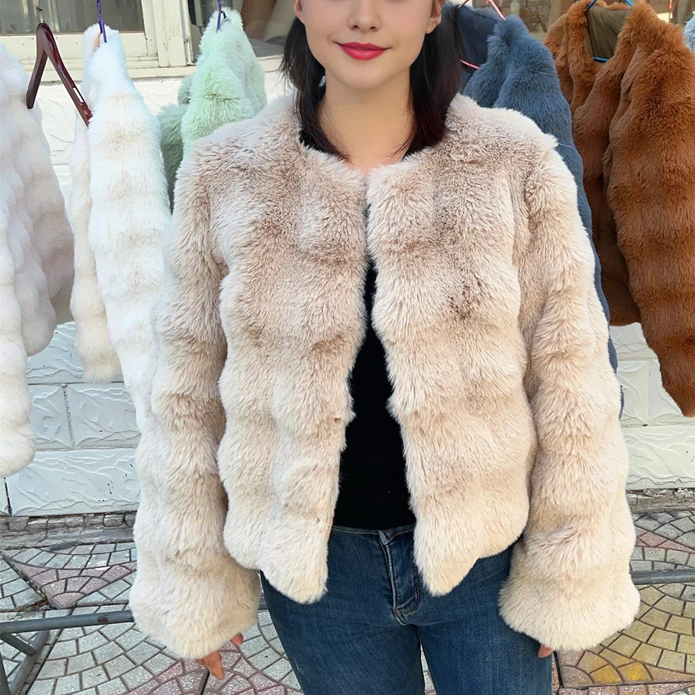 Women's Short Faux Fur Coat – Plush Imitation Fur Jacket