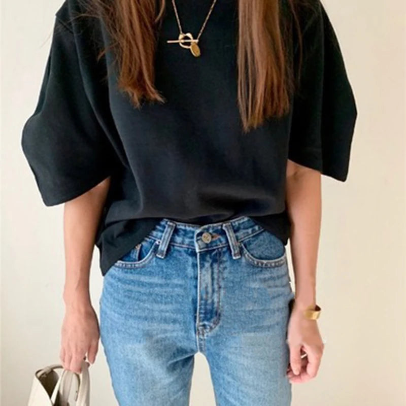 Women's Oversize T-Shirt - Breathable, Comfy Casual Wear