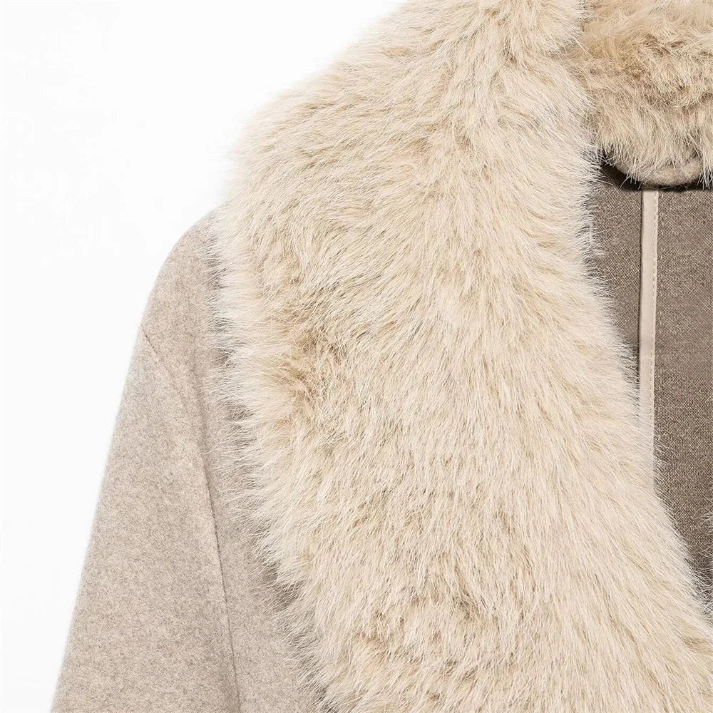 Women's Wool Coat with Collar and Belt