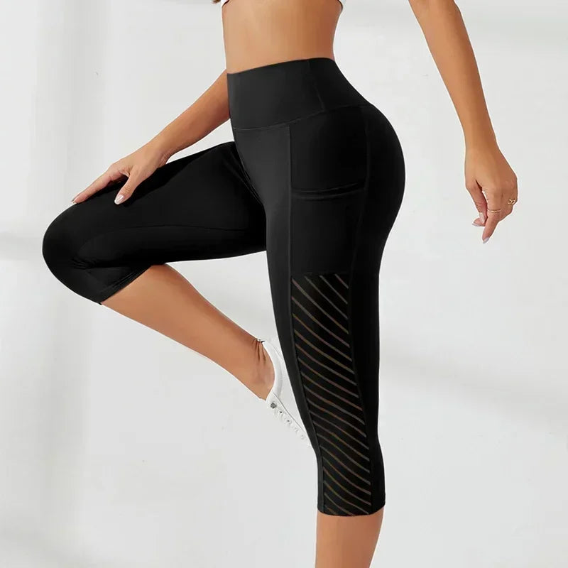 High-Waisted Hip-Lifting Slimming Yoga Crop Pants with Panel Pocket Design