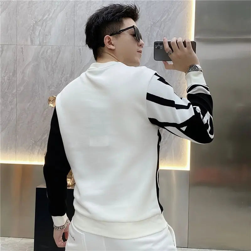 Men's Contrast Long Sleeve Sweatshirt with Stripe Print