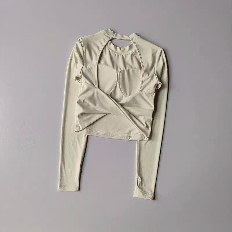 Long Sleeve Women's Yoga Top with Fixed Chest and Backless Design