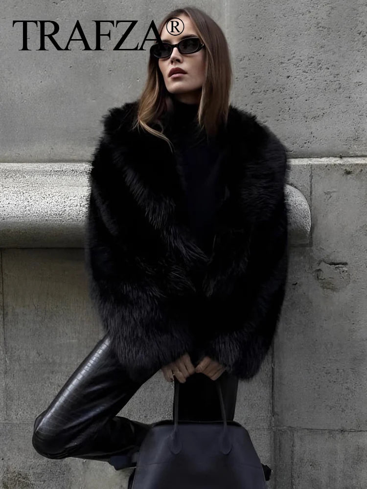 TRAFZA Women's Vintage Style Cropped Faux Fur Jacket - Elegant Loose Long Sleeve Coat - Thick and Warm Outerwear