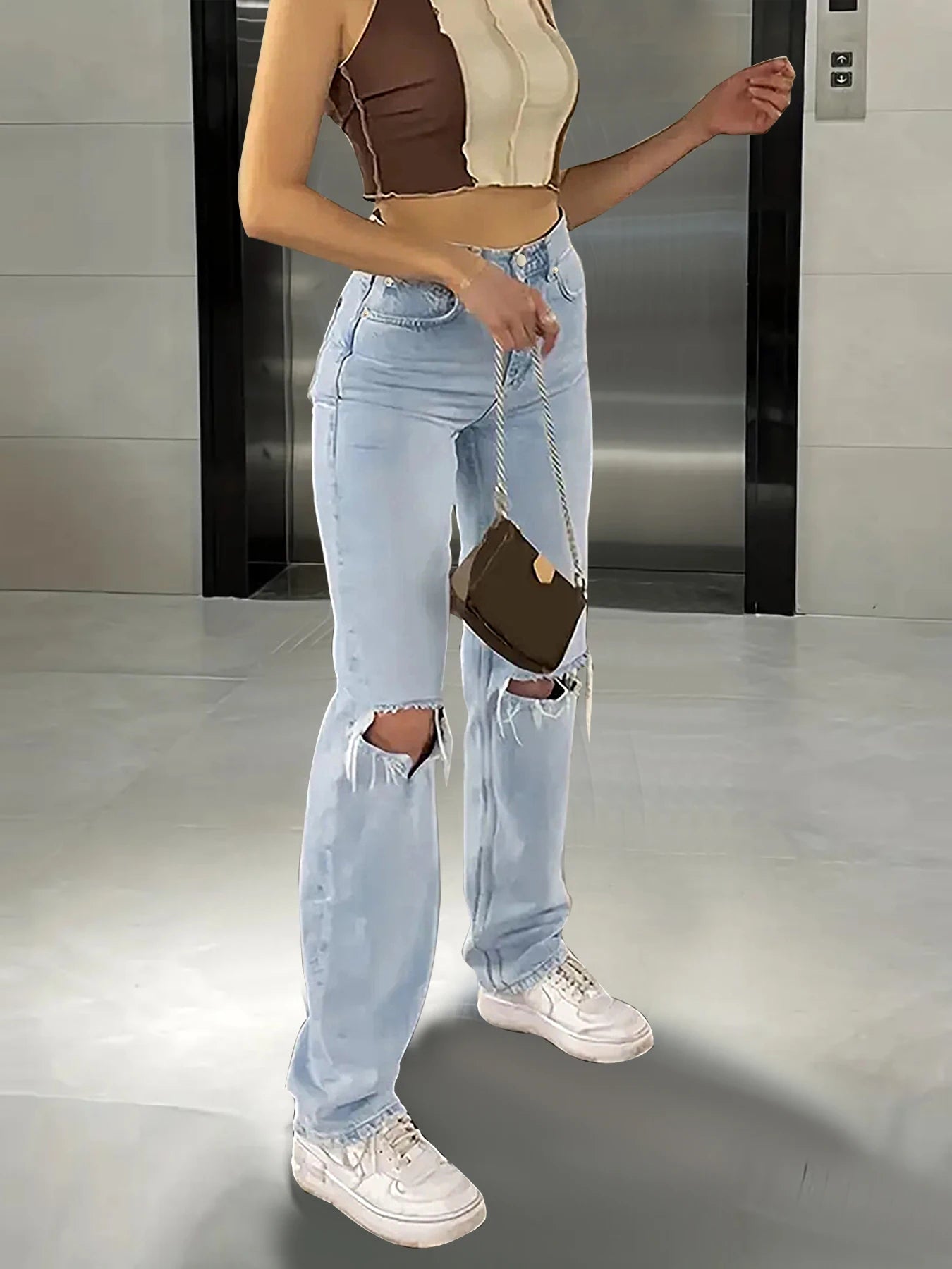 Women's Ripped Knee-Piercing Loose Fit Casual Jeans