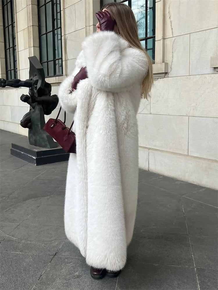Women's Faux Fur Coat – Luxury Elegant Loose Fit Coat