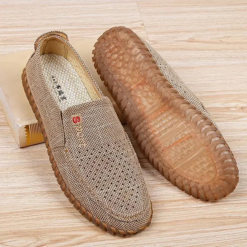 Men's Lightweight Breathable Slip-On Vulcanized Shoes