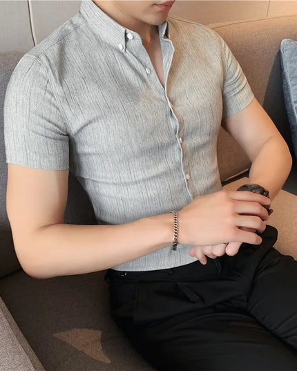 Men's Short Sleeve Slim Fit Striped Shirt