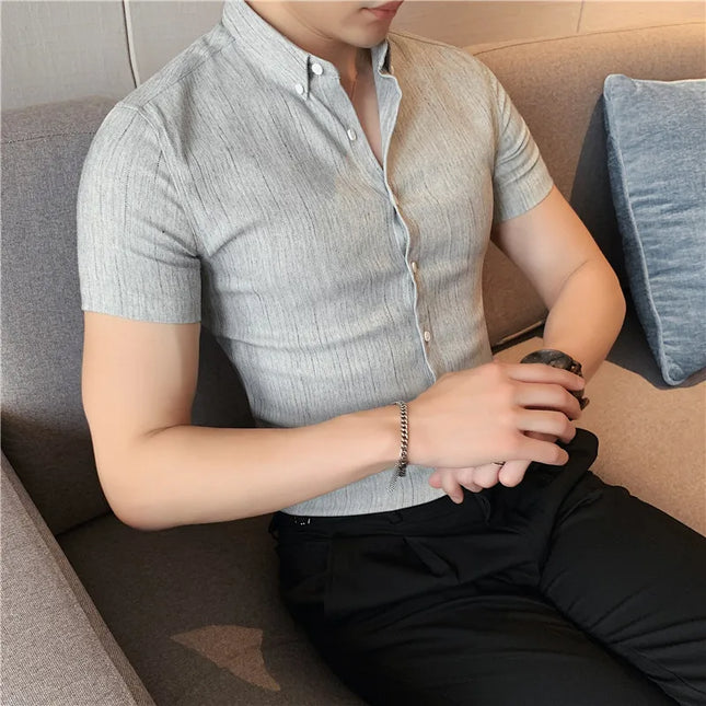 Men's Short Sleeve Slim Fit Striped Shirt