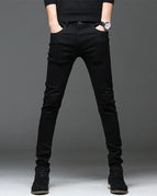 Black / 33