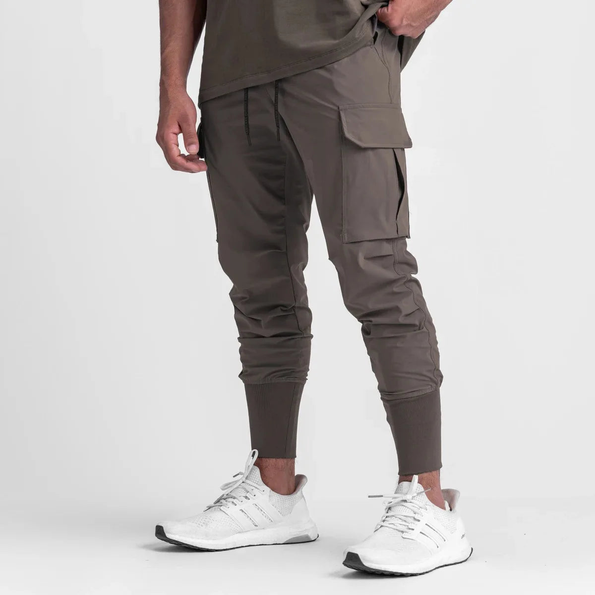 Men's Quick-Dry Thin Cargo Sweatpants with Drawstring And Side Pockets