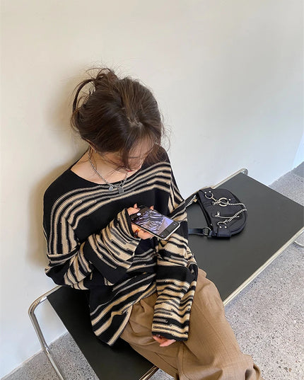 Women’s Striped Long Sleeve Loose-Fit Knitted Jumper