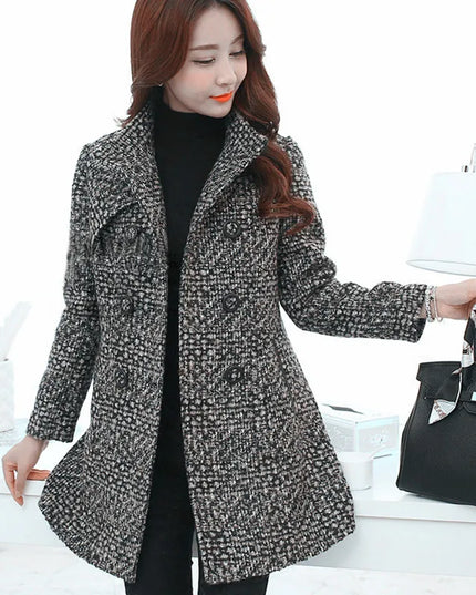 Women's Wool Blend Coat - Elegant Plaid Slim Fit Long Coat