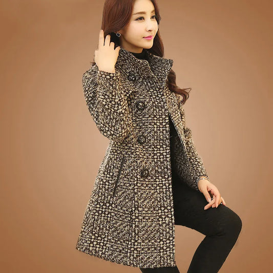 Women's Wool Blend Coat - Elegant Plaid Slim Fit Long Coat