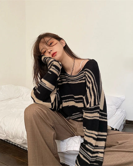 Women’s Striped Long Sleeve Loose-Fit Knitted Jumper