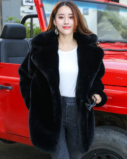 Women's Faux Fur Coat - Warm & Thick Lapel Winter Coat