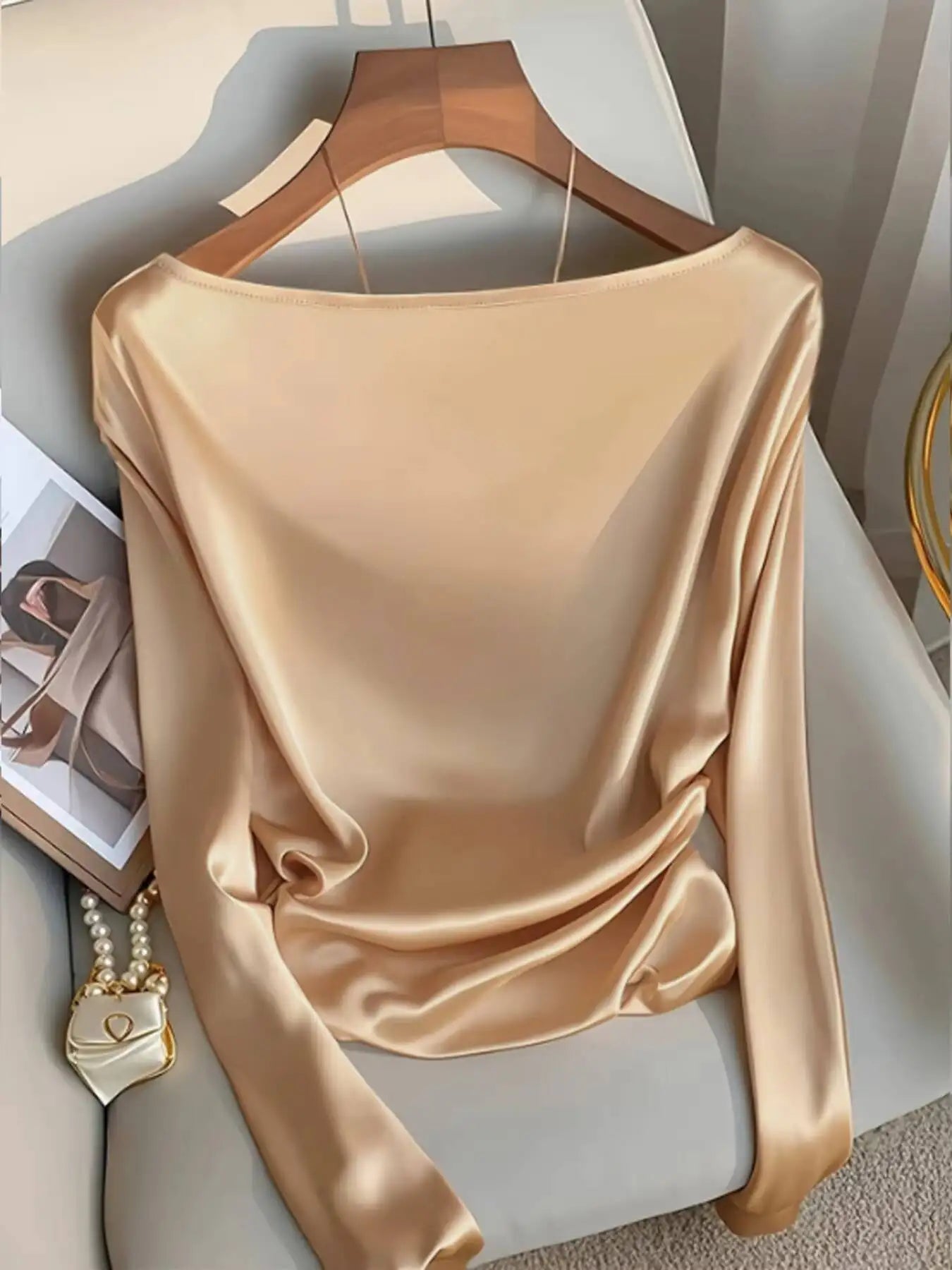 Women's Satin Feel V-Neck Long Sleeve Loose Elegant Blouse