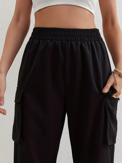 Women's Relaxed Fit Cargo Pants with Elastic Waist and Multiple Pockets