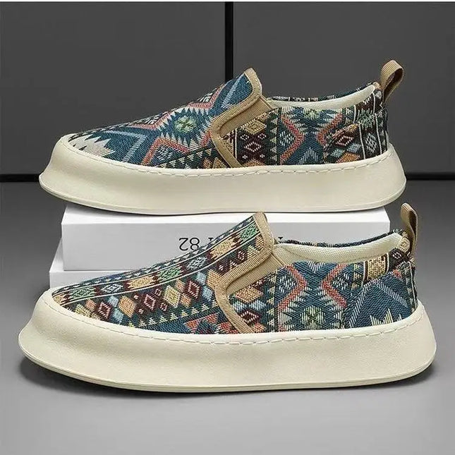 Men's Canvas Low Top Sneakers - Flat Sole, Vulcanized Style