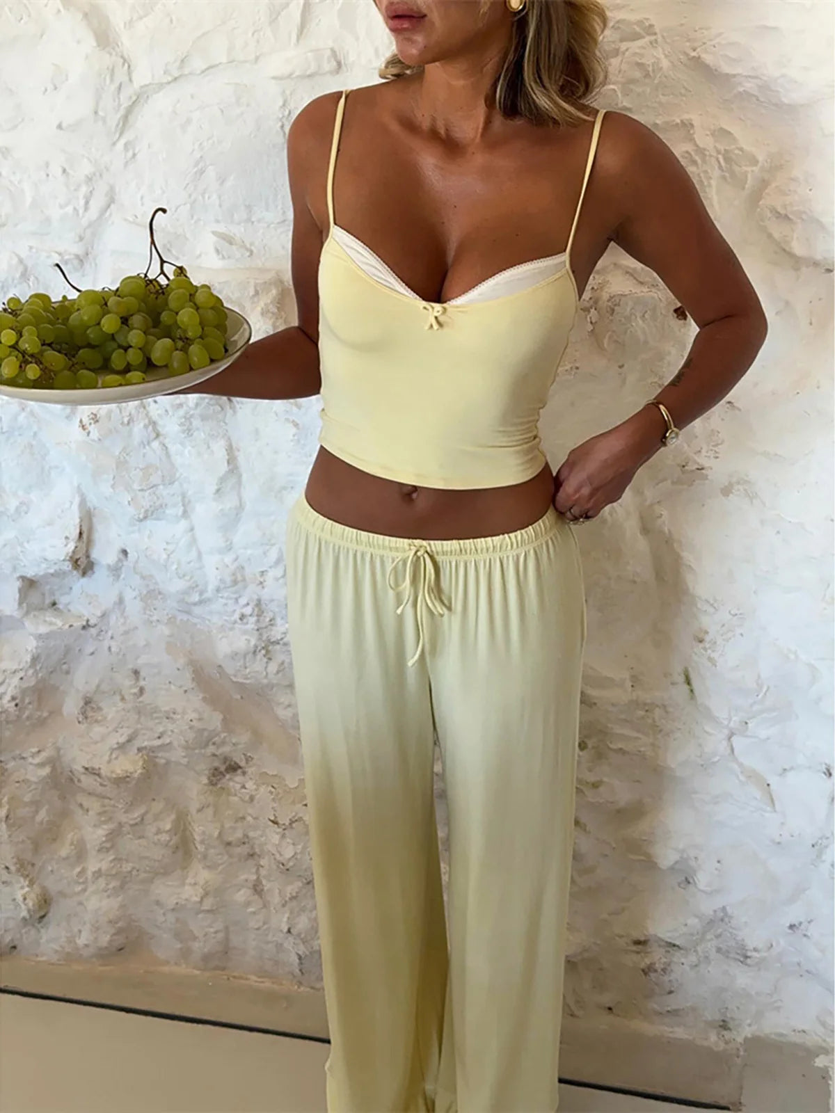 Women's Two-Piece Vest and Loose Drawstring Pants Set