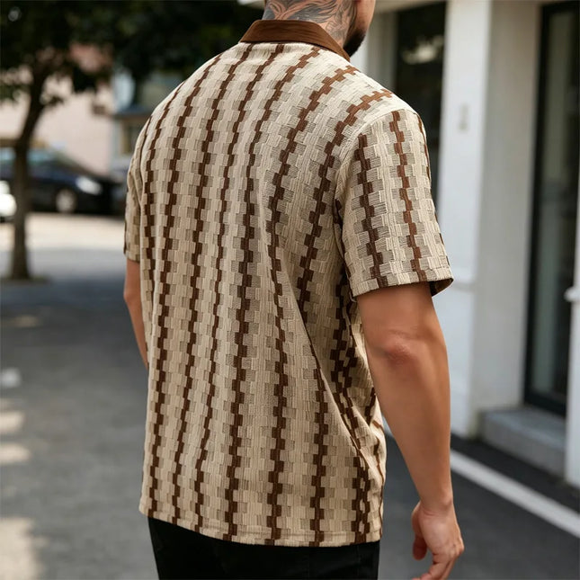 Men's Plaid Knit Short Sleeve Shirt with Lapel Collar and Button Closure