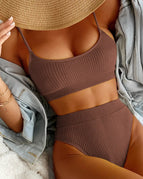 Brown / S
