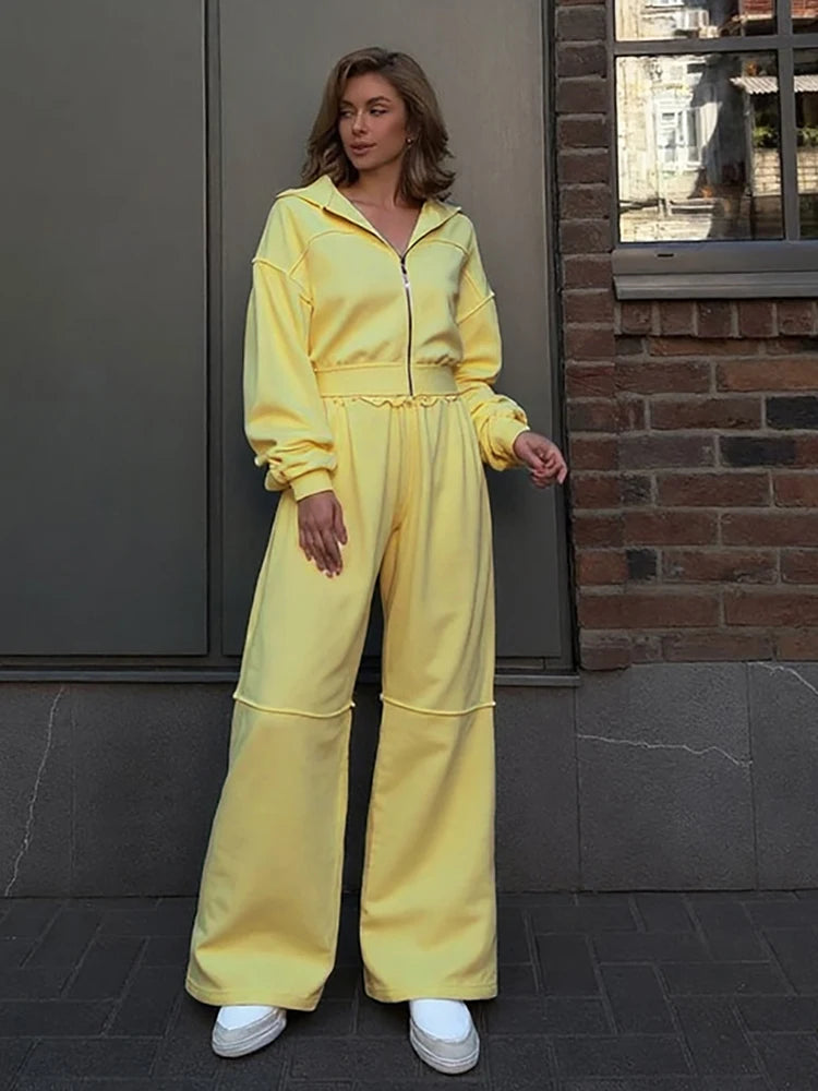 WeirdPuss Women's Zipper Hoodie and Drawstring Tracksuit Set - Stylish 2-Piece Activewear Outfit