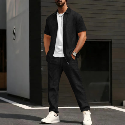 Men's Geometric Jacquard 2-Piece Short Sleeve Shirt and Pants Set with Turn-Down Collar and Zip Closure