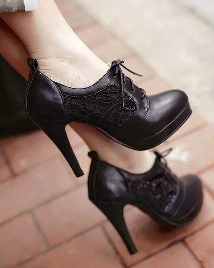 Women’s Lace-Up Pointed Toe Platform Wedge Heels