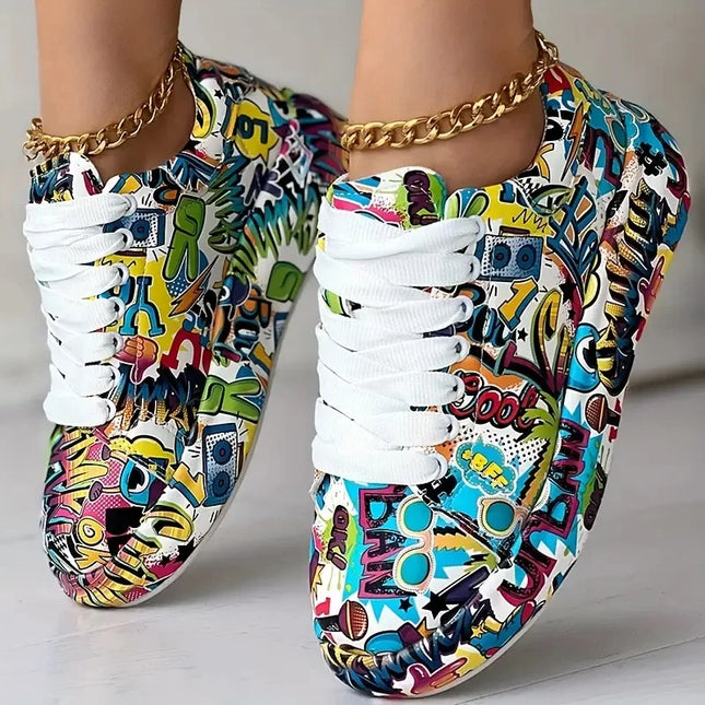Women's Thick-Soled Sneakers with Graffiti Style