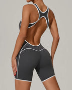 Grey 2 / M