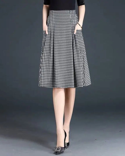 Women's Vintage Plaid Skirt with Elastic Waist - Classic & Stylish Women's Skirt